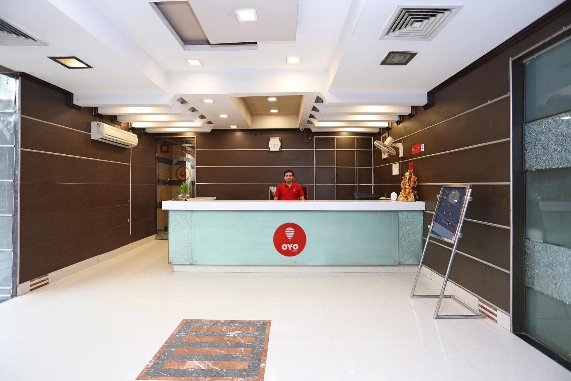 Hotel O Mukut Regency Ghaziabad Luaran gambar