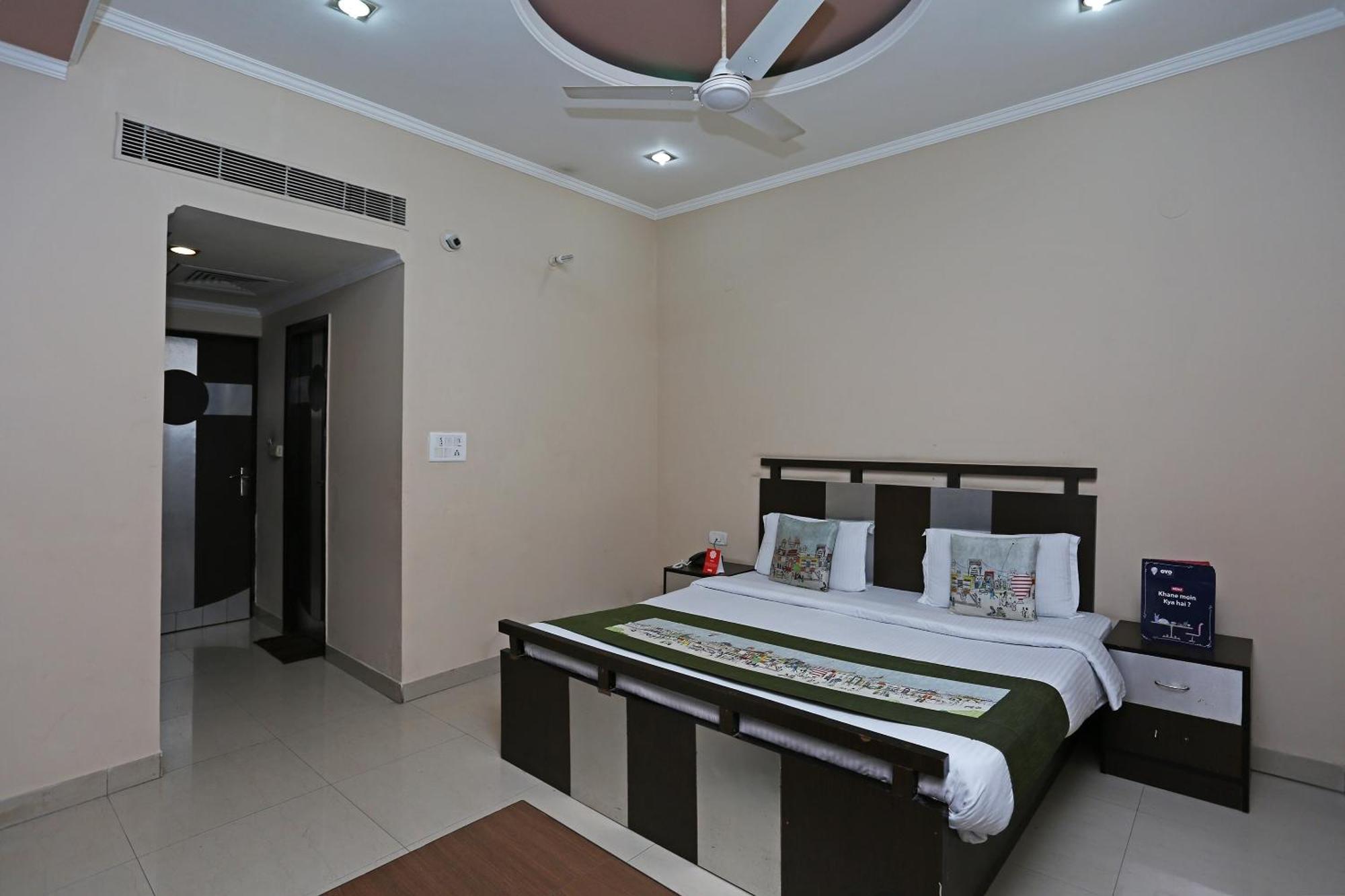 Hotel O Mukut Regency Ghaziabad Luaran gambar