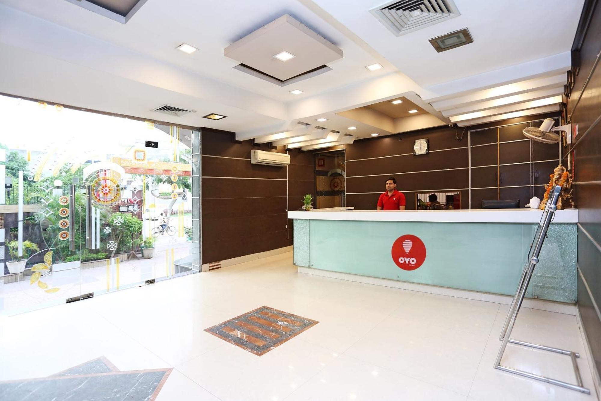 Hotel O Mukut Regency Ghaziabad Luaran gambar